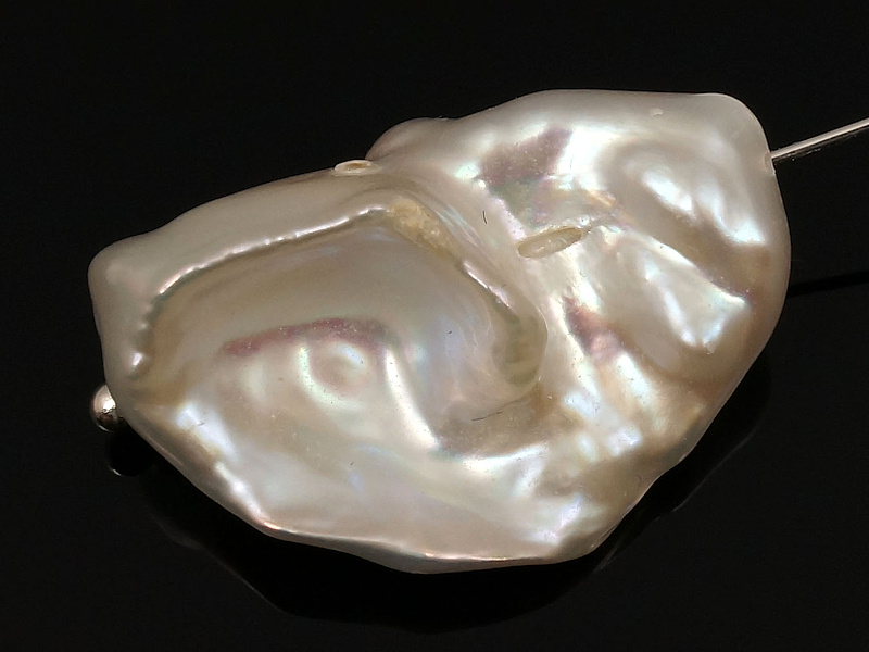 Жeмчyг Бива 28x19x13мм