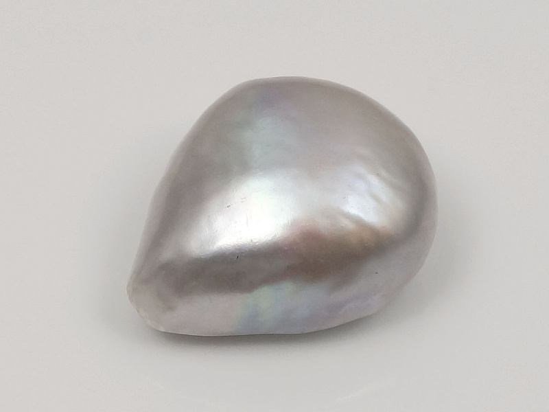 Жeмчyжинa без отверстия 18x15x10мм