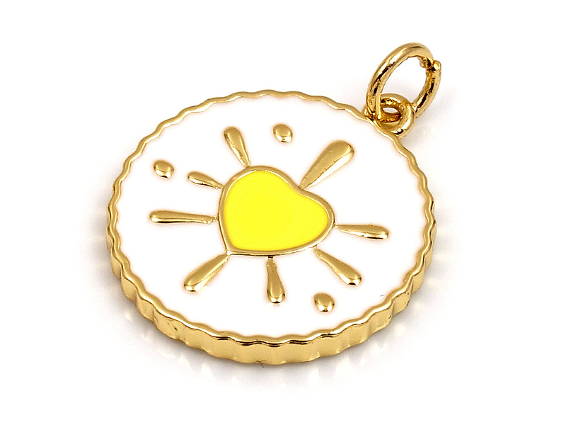 Подвеска желтое сердце в белом круге для создания украшений. Покрытие - золото 14к, эмаль. Диаметр подвесного колечка - 3 мм. Цена указана за штуку.
