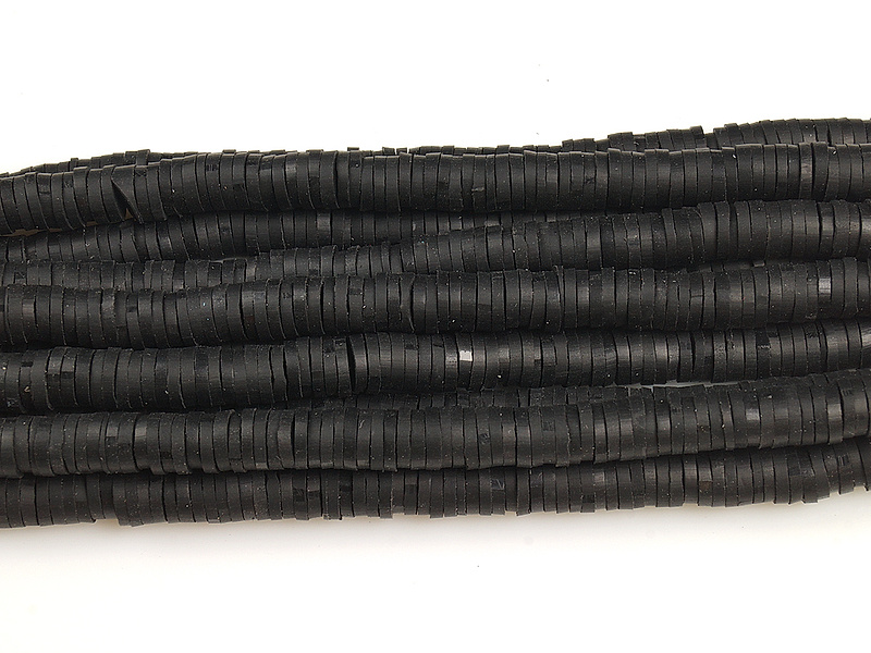 Каучуковые бусины спейсеры черные. Диаметр отверстия 2,5 мм. Длина нити примерно 39 см, примерно 390 бусин. Размеры бусин усреднены. Цена указана за нить.
