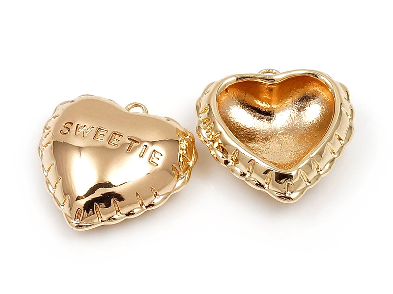 Подвеска "Милое сердце" для создания украшений. Покрытие - золото 14К. Диаметр подвесного отверстия - 1 мм. Цена указана за штуку.&nbsp;
