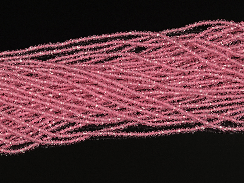 Граненые бусины фианиты (цирконы) с ювелирной огранкой и блеском сияния высокого качества розовые для создания бижутерии (украшений). Диаметр отверстия - 0.4 мм. Размеры, вес, длина и количество бусин на нити указаны примерно.
