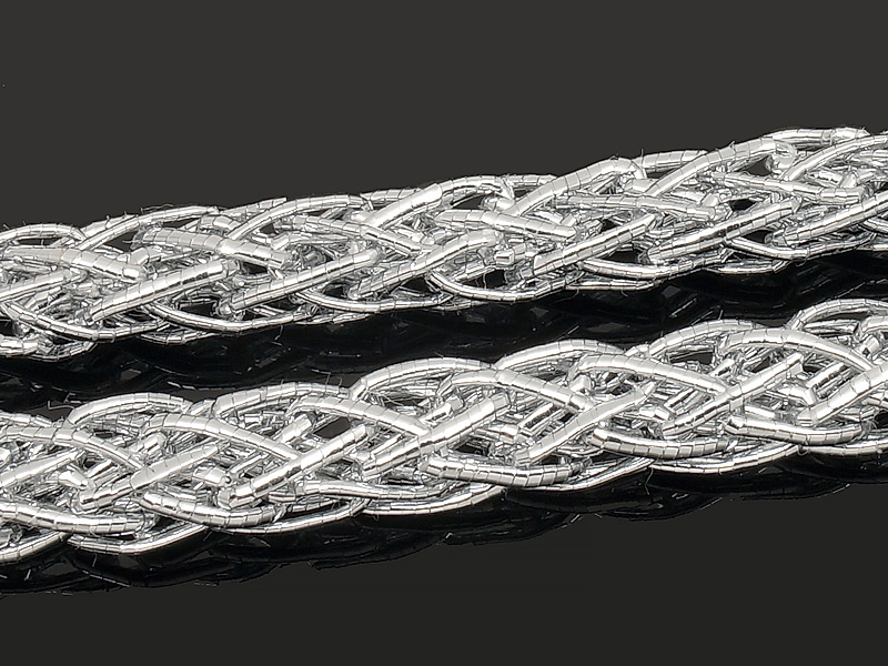 Метализированный плетеный шнур для украшений