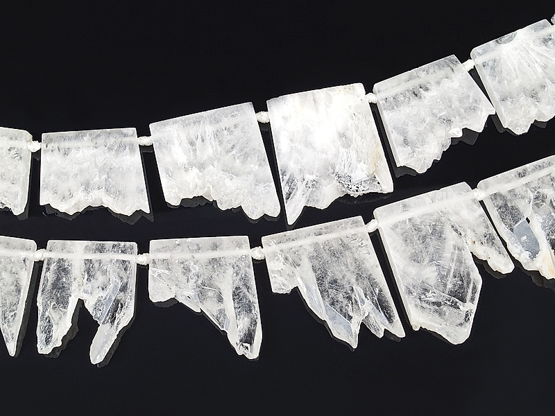 Подвески среза  друз горного хрусталя с аметистом. Месторождение - Бразилия. Диаметр  отверстия 2 мм. Размеры и вес усреднены. Точнее замеряем по требованию. Мелкие выемки и природные лакуны.&nbsp;
 | Интернет-магазин товаров для рукоделия