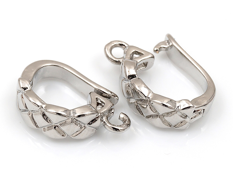 Съемный бейл "Серебряный шоколад" для создания бижутерии (украшений). Покрытие - родий. Диаметр подвесного колечка - 1.6 мм, колечко не замкнуто. Размеры внутреннего пространства - 7.5x5.5 мм. Цена указана за штуку.
| Интернет-магазин товаров для рукоделия