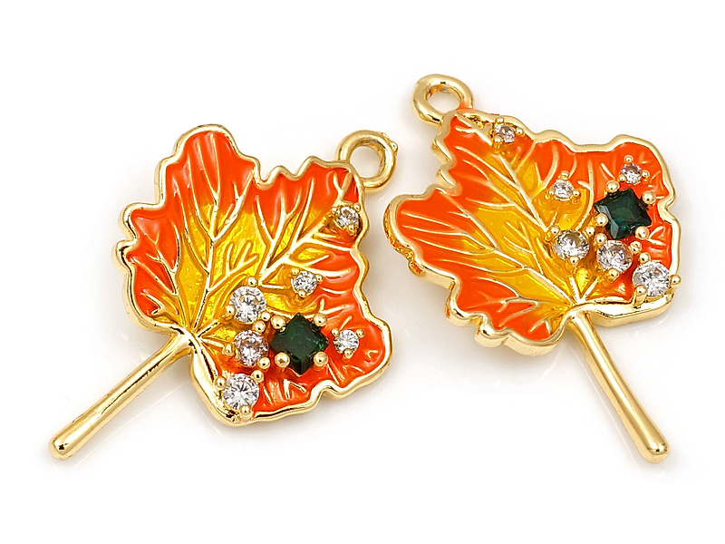 Подвеска "Оранжевый лист волшебного дерева с сапфиром"
