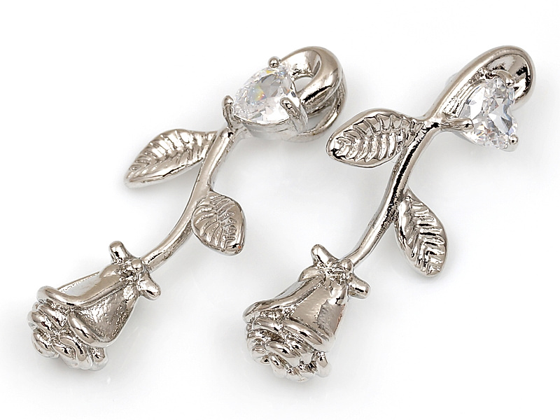 Подвеска "Серебряная роза с хрустальным сердцем"