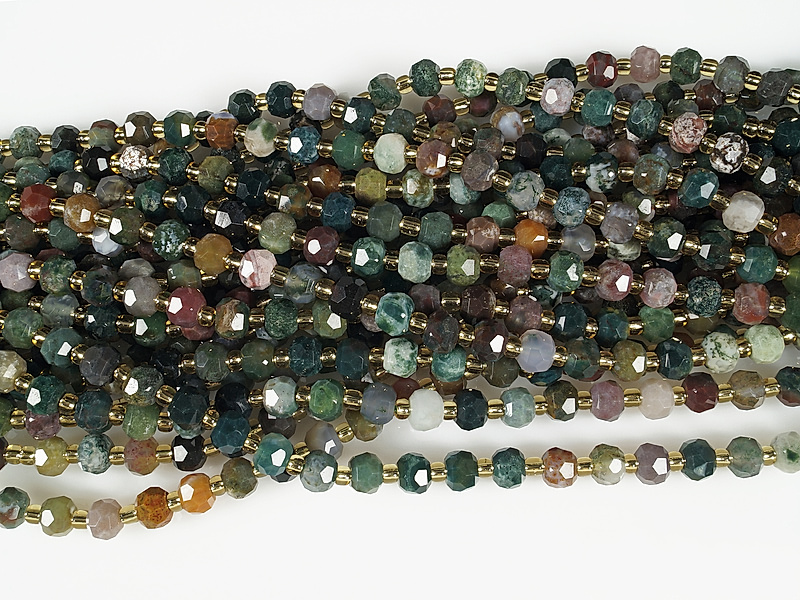 Граненые бусины  гелиотропа рондель  (халцедон, моховой агат, гелиотроп)