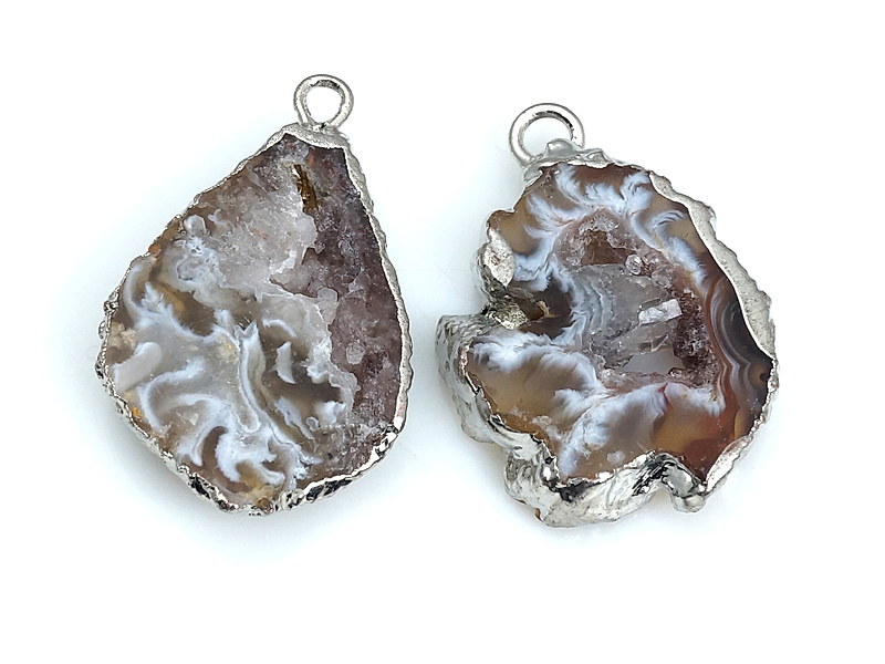 Пара подвесок срезов жеод морозного агата