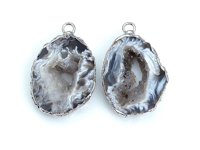 Пара подвесок срезов жеод морозного агата