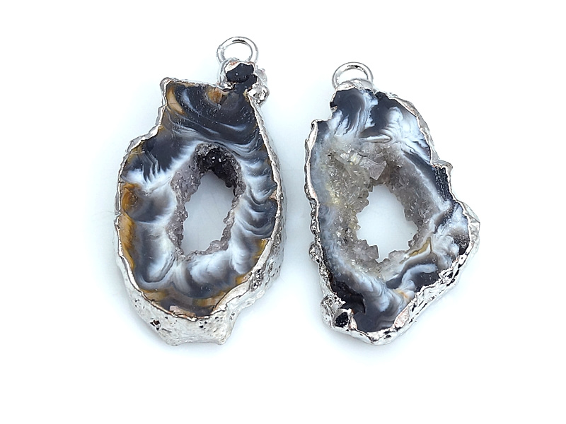 Пара подвесок срезов жеод морозного агата