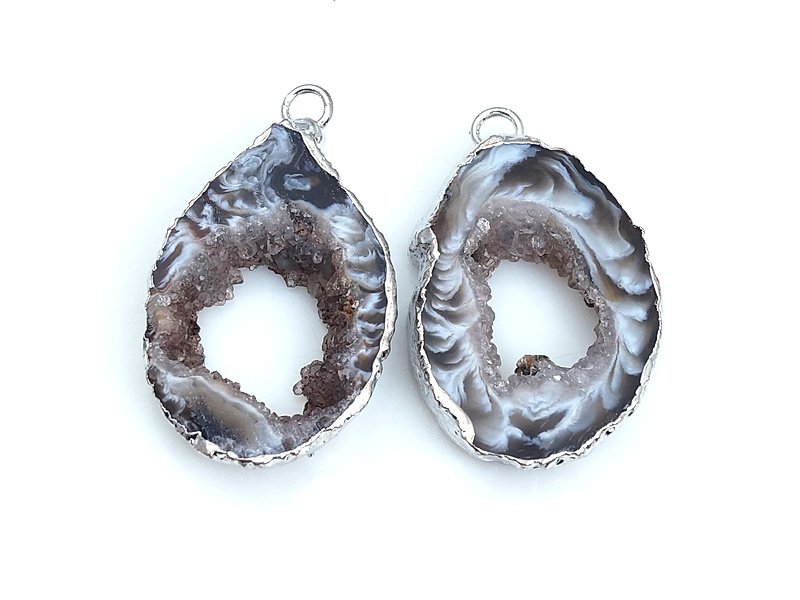 Пара подвесок срезов жеод морозного агата