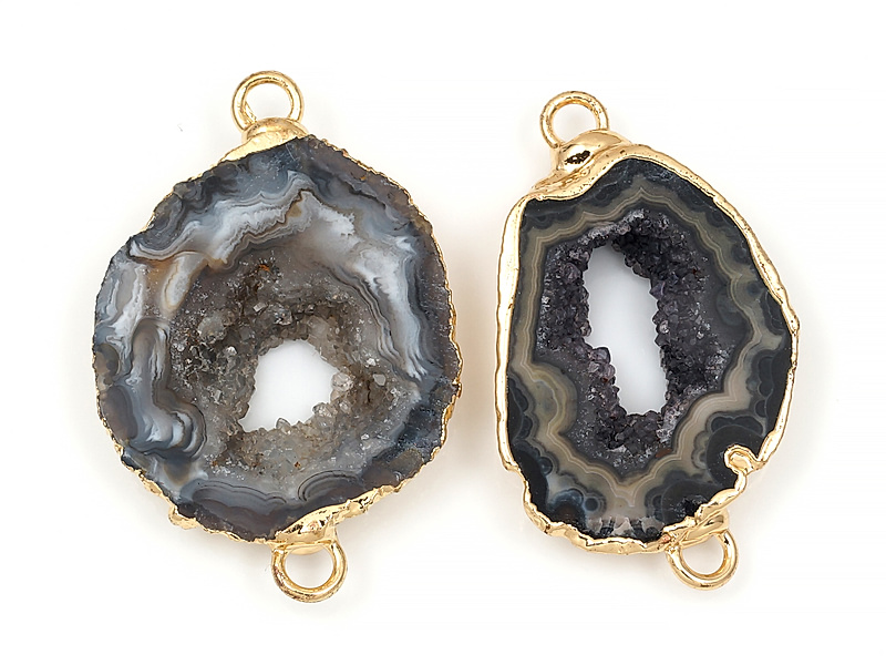 Коннектор среза жеод морозного агата в оправе цвета "золото". Подвес - 2 мм. Размеры и вес усреднены. Мелкие выемки.