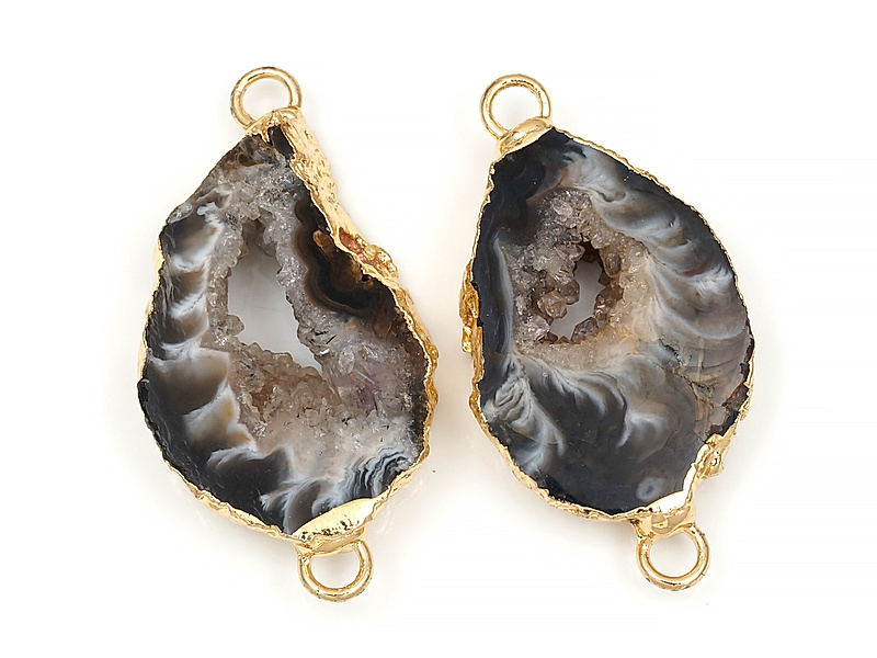 Коннектор среза жеод морозного агата в оправе цвета "золото". Подвес - 2 мм. Размеры и вес усреднены. Мелкие выемки.