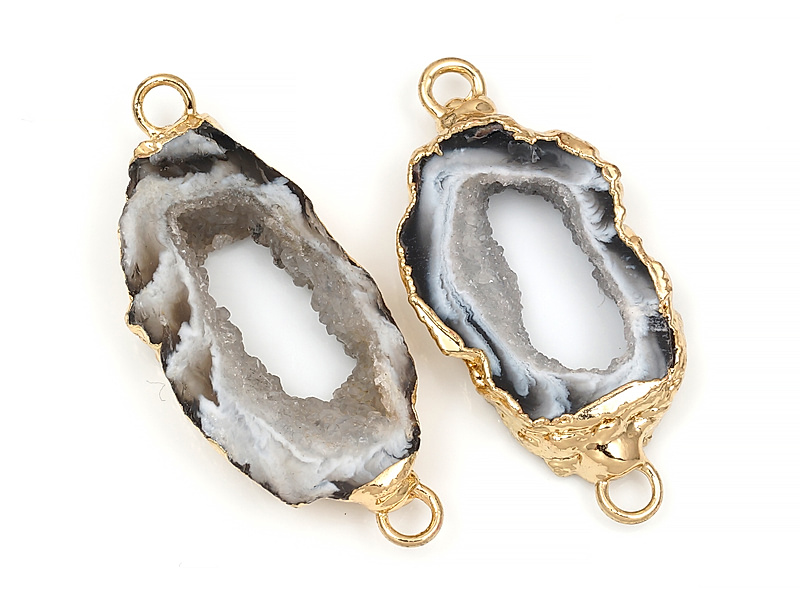 Коннектор среза жеод морозного агата в оправе цвета "золото". Подвес - 2 мм. Размеры и вес усреднены. Мелкие выемки.