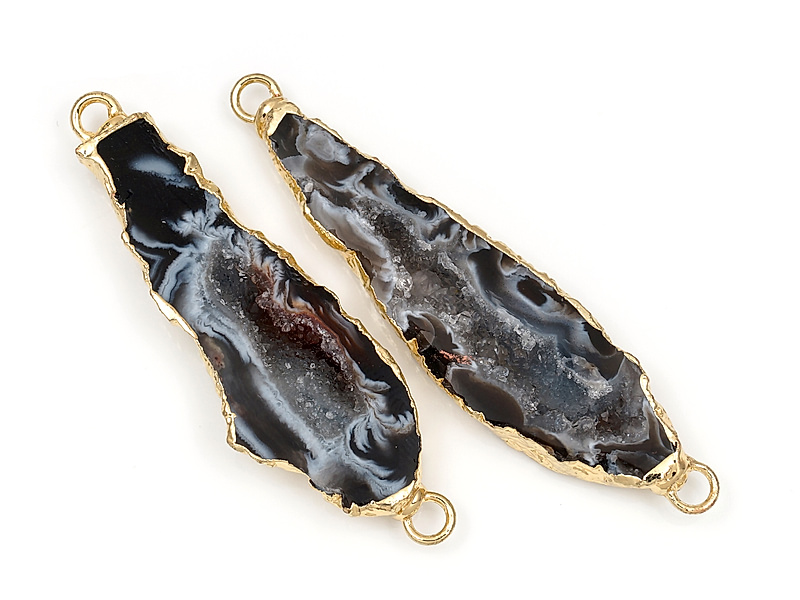 Коннектор среза жеод морозного агата в оправе цвета "золото". Подвес - 2 мм. Размеры и вес усреднены. Мелкие выемки.