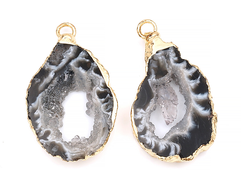 Пара подвесок срезов жеод морозного агата в оправе цвета "золото". Месторождение - Бразилия. Подвес - 2 мм. Размеры и вес усреднены. Мелкие выемки.
 | Интернет-магазин товаров для рукоделия