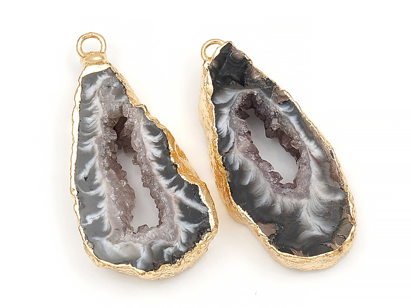 Пара подвесок срезов жеод морозного агата в оправе цвета "золото". Месторождение - Бразилия. Подвес - 2 мм. Размеры и вес усреднены. Мелкие выемки.
 | Интернет-магазин товаров для рукоделия