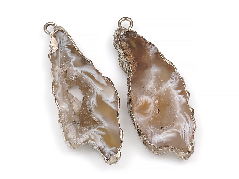 Пара подвесок срезов жеод морозного агата