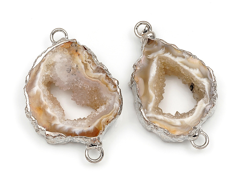 Пара коннекторов срезов жеод морозного агата