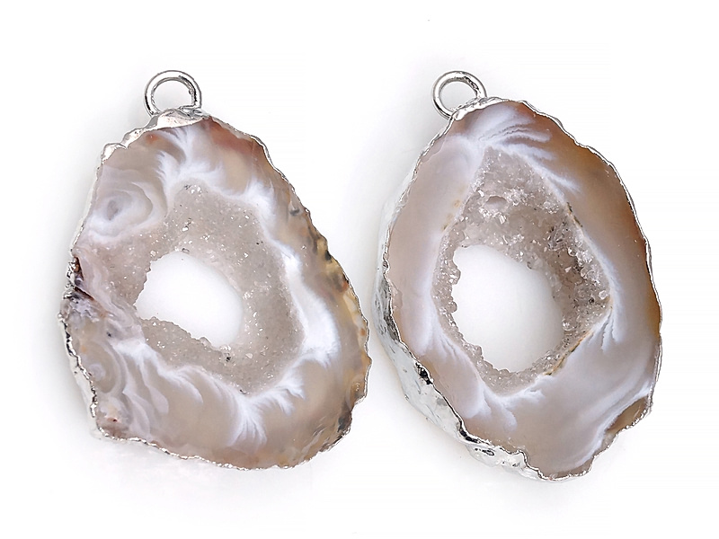 Пара подвесок срезов жеод морозного агата