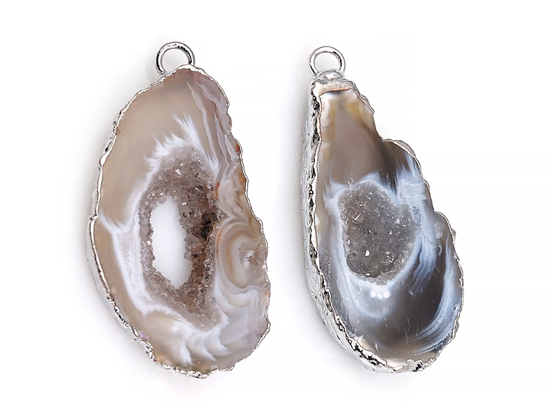 Пара подвесок срезов жеод морозного агата