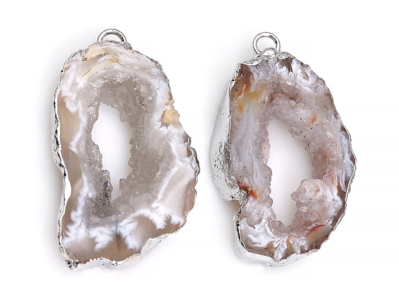 Пара подвесок срезов жеод морозного агата