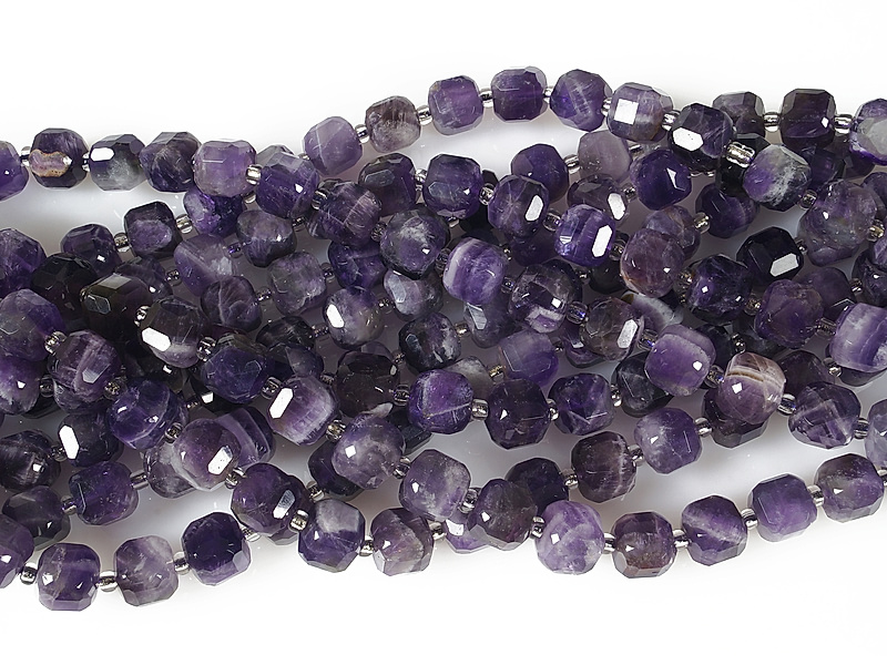 Граненые бусины кубики аметиста шеврон