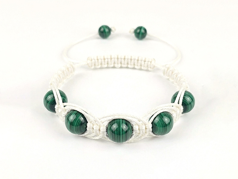 Набор материалов "Плетеный ажурный браслет шамбала с малахитом"