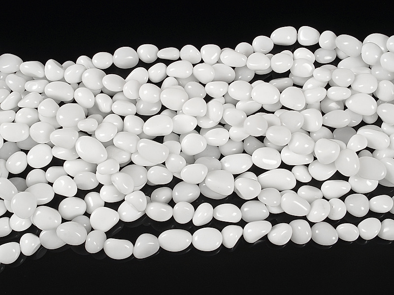 Галтовка белого агата (халцедон)