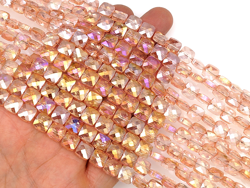 Граненые стеклянные бусины квадрат "Морганит" 8x8x5мм