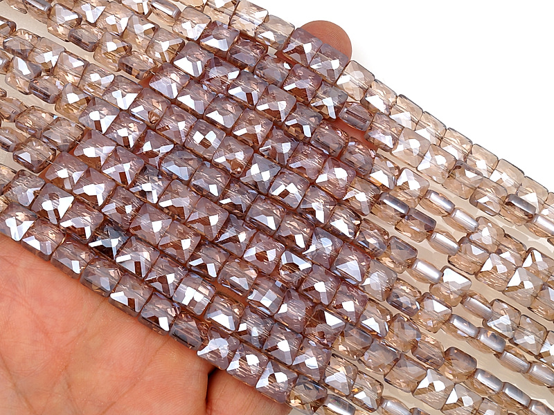 Граненые стеклянные бусины квадрат "Лепидолит" 8x8x5.5мм