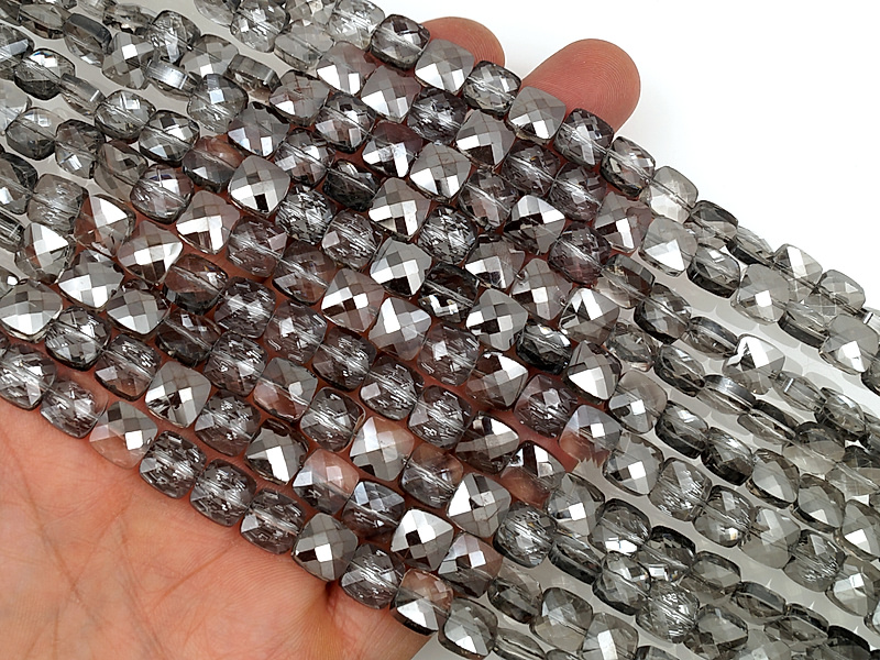 Граненые стеклянные бусины квадрат "Дымчатый кварц"