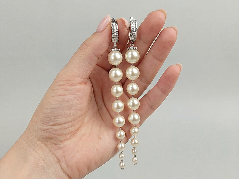 Мастер - класс, как собрать серьги - дорожки, ЗДЕСЬ.
Как и с чем носить
| Интернет-магазин товаров для рукоделия