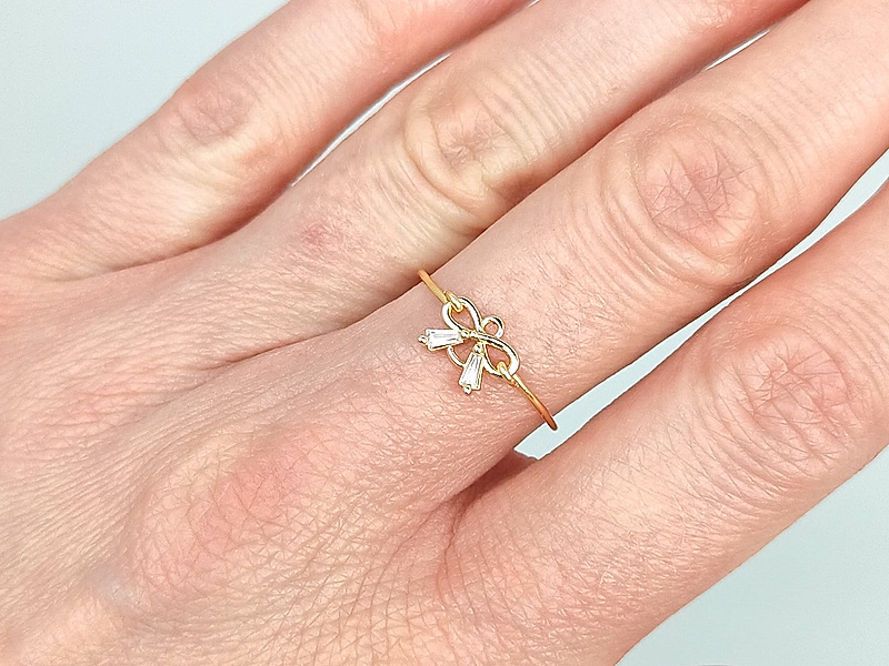 Набор материалов "Колечко из проволоки и коннектора "бантик""