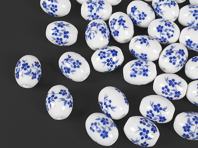 Фарфоровые бусины бочонок "Синяя цветочная гжель".  Цвет - синий на белом. Диаметр отверстия - 2.5 мм. Производитель - Китай. Размеры и вес бусин усреднены. Точнее замеряем по требованию.
 | Интернет-магазин товаров для рукоделия