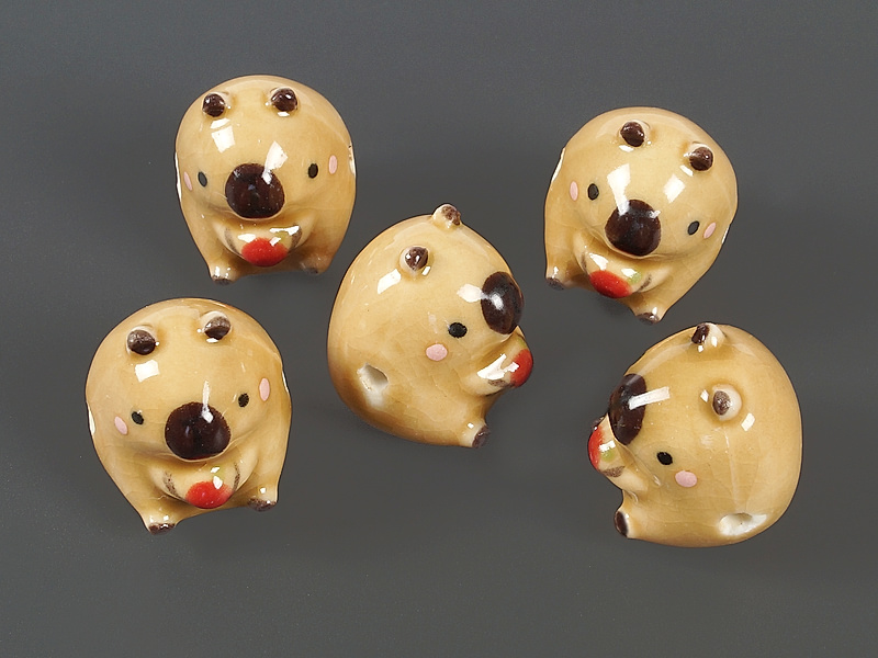 Керамические бусины "Карамельная капибара" для создания бижутерии (украшений). Цвет - карамельный. Диаметр отверстия - 2 мм. Размеры и вес усреднены. Точнее замеряем по требованию.&nbsp;
 | Интернет-магазин товаров для рукоделия