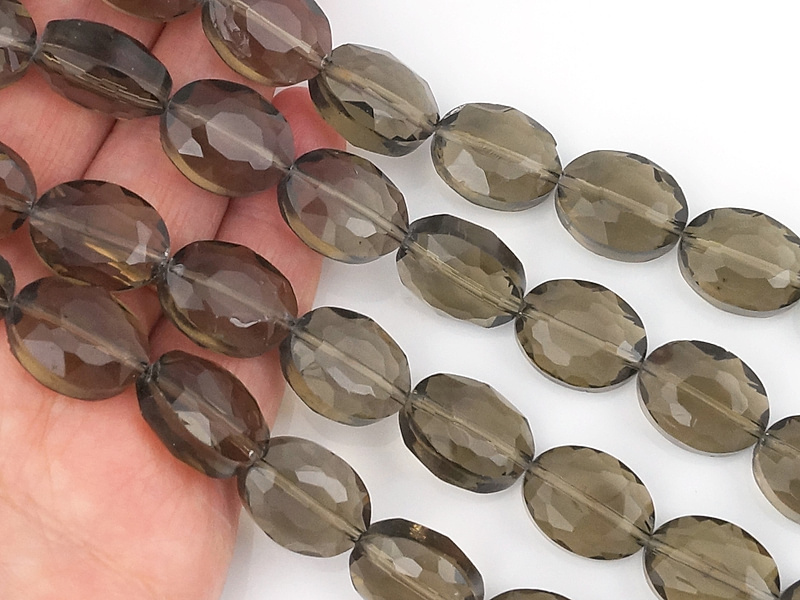 Граненые стеклянные бусины овалы дымчатый кварц, раухтопаз для создания бижутерии (украшений). Диаметр отверстия 1.2 мм. Размеры, вес, длина и количество бусин на нити указаны примерно. Точнее замеряем по требованию.
 | Интернет-магазин товаров для рукоделия
