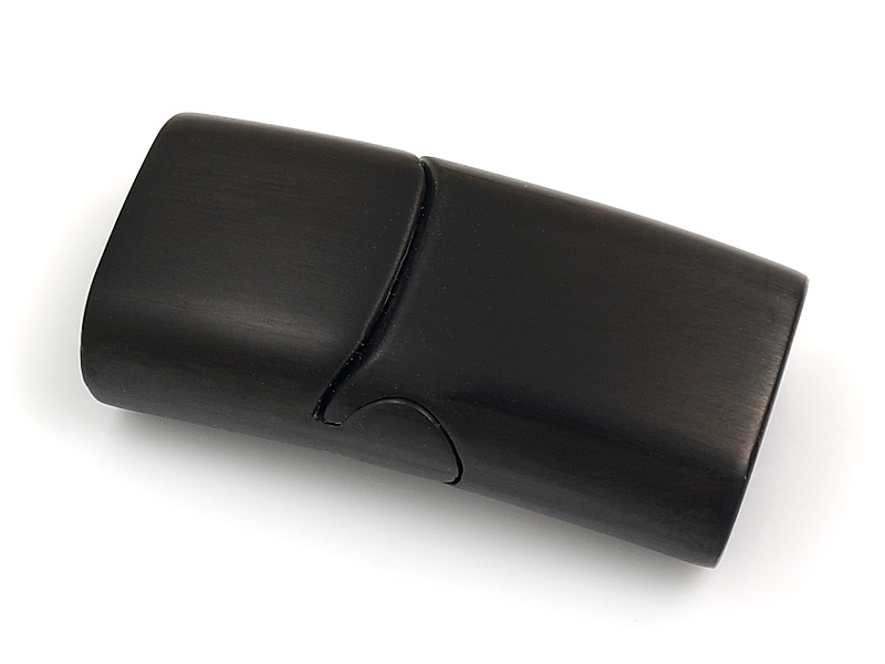 Плоскийй магнитный замочек с фиксатором для шнура (ленты, тесьмы) для создания бижутерии (украшений). Диаметр отверстий - 12х6 мм, глубина - 10 мм. Металл  - нержавеющая сталь. Покрытие - гальваническое. Открывается, выдвигаясь вбок. Цена указана за штуку.
 | Интернет-магазин товаров для рукоделия