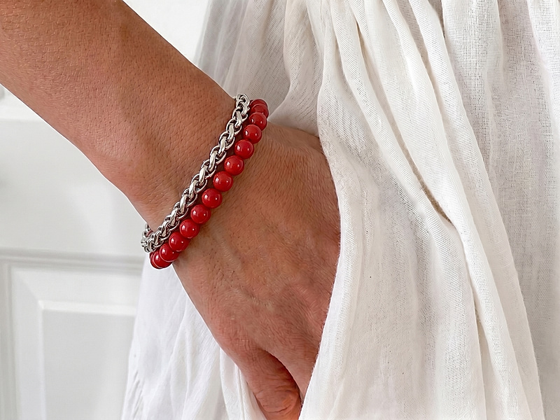 Набор материалов "Браслет с кораллом, цепочкой  и магнитным замочком"