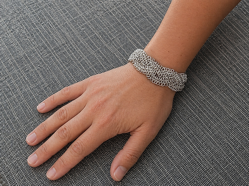 Набор материалов "Браслет косичка" с ювелирными цепочками