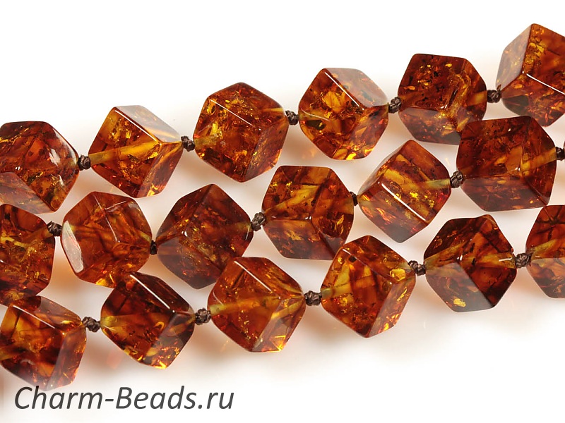 Бусины янтаря 8x8x8мм