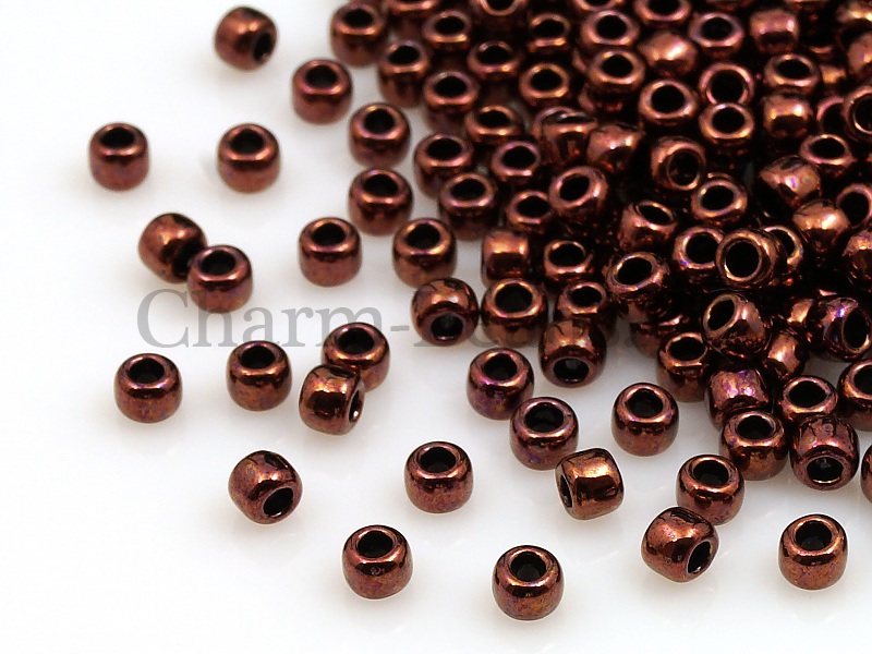 Бисер Toho, размер 8/0. Цвет #222 (Темная бронза). Производитель - Япония. Цена указана за 10 грамм. | Интернет-магазин товаров для рукоделия