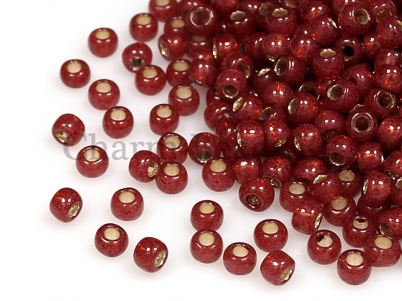 Бисер Toho, размер 8/0. Цвет #2113 (внутреннее серебрение, молочный гранат). Производитель - Япония. Цена указана за 10 грамм. | Интернет-магазин товаров для рукоделия