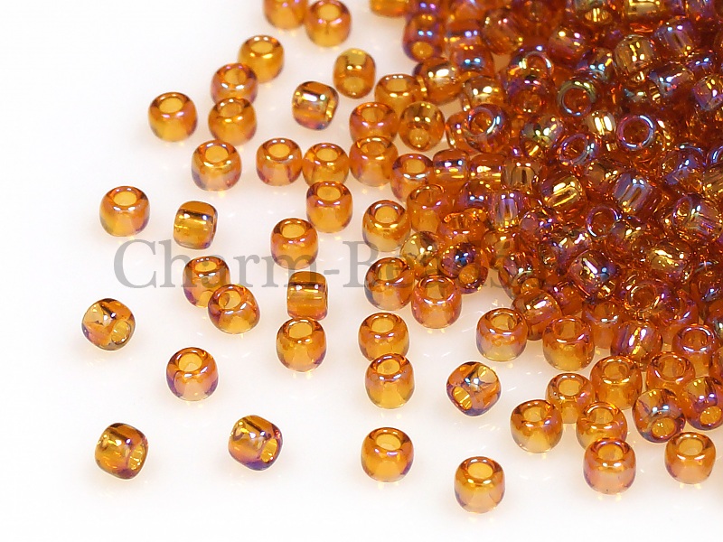 Бисер Toho, размер 11/0. Цвет #162C (радужный прозрачный, топаз). Цена указана за 10 грамм. Производитель - Япония. | Интернет-магазин товаров для рукоделия