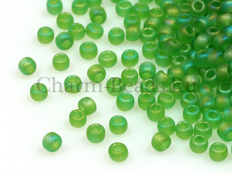 Бисер Toho, размер 11/0. Цвет #167F (Матовый прозрачный, радужный, перидот). Цена указана за 10 грамм. Производитель - Япония. | Интернет-магазин товаров для рукоделия