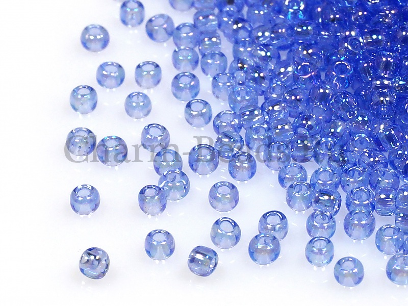 Бисер Toho, размер 11/0. Цвет #168 (глянцевый прозрачный, светлый сапфир). Цена указана за 10 грамм. Производитель - Япония. | Интернет-магазин товаров для рукоделия