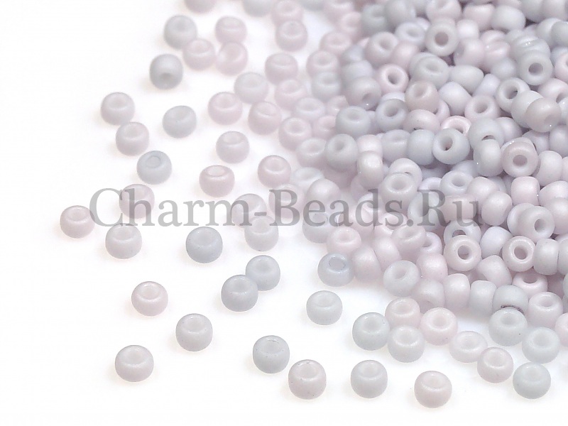 Бисер Toho, размер 11/0.  Цвет #767 (Матовый непрозрачный, пастель, светло-серый).  Производитель - Япония. Цена указана за 10 грамм. | Интернет-магазин товаров для рукоделия