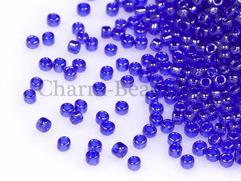 Бисер Toho, размер 15/0.  Цвет #116 (Радужный прозрачный, кобальт).Цена указана за 10 грамм. Производитель - Япония. | Интернет-магазин товаров для рукоделия