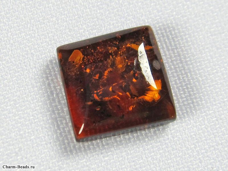 Бусина из янтаря 12x12мм